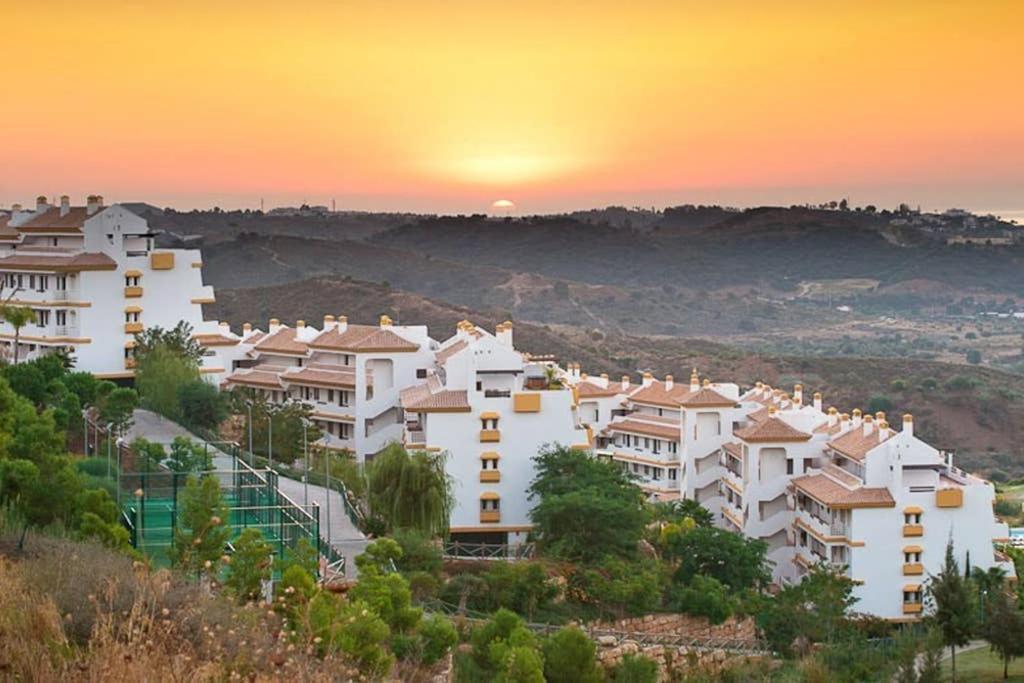 El Casa Blanca - Golf Resort In La Cala De Mijas Exteriör bild